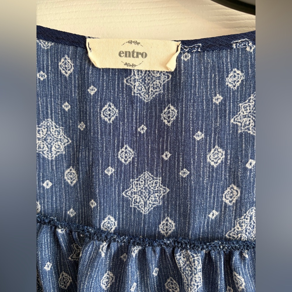 Entro Deep Blue Patterned Top - Picture 5 of 6